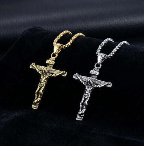 halsband-med-kors